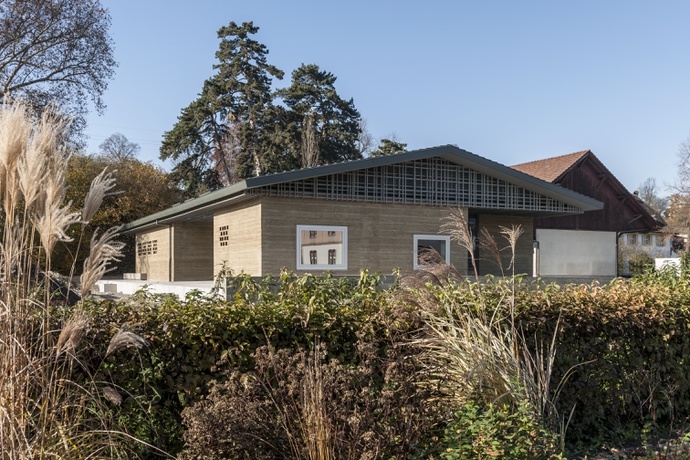 Das Lehmhaus in den Meriangärten, Brüglingerhof – © © Christoph Merian Stiftung, Kathrin Schulthess Das Lehmhaus in den Meriangärten, Brüglingerhof