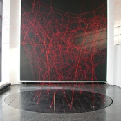 Installation "Red Respect" im aut