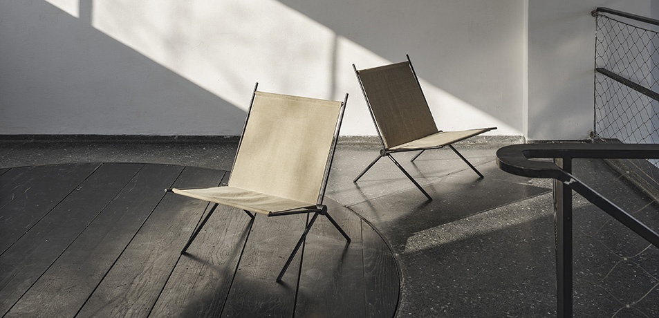 "Paolo" - Klappbarer Lounge-Sessel von Francesca Torzo – © Günter Richard Wett "Paolo" - Klappbarer Lounge-Sessel von Francesca Torzo
