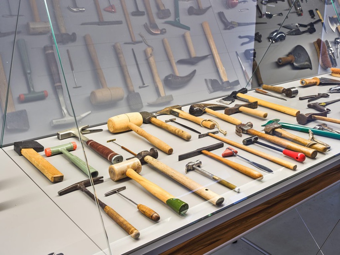 Blick in die Ausstellung "No Name Design" im aut