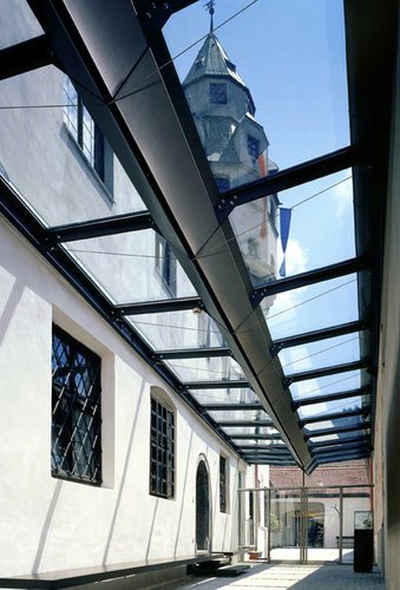 Burg Hasegg, Eingangsbereich