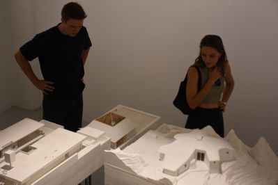 Ausstellungseröffnung "Rebuild: Figures of Space" – © aut
