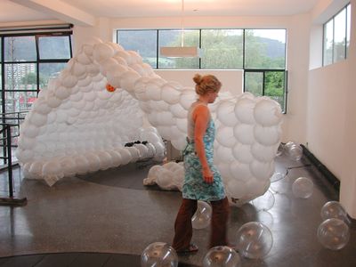 Installation "Blow Job" im aut