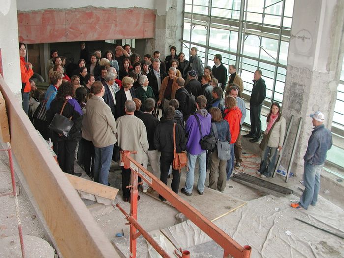 Baustellenführung im Adambräu, 2004 Bildnachweis: © aut