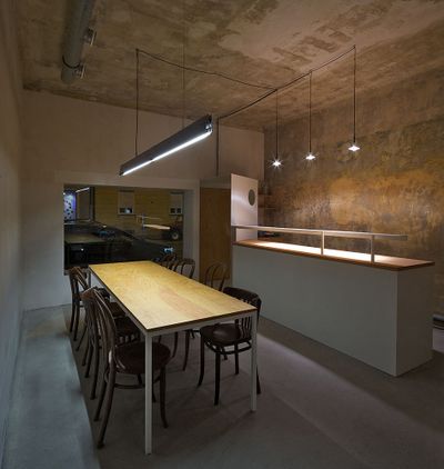 Lobende Erwähnung des Landes Tirol für Neues Bauen 2016: Oscar kocht, Innsbruck, 2014 (Architektur: Christian Dummer, Teresa Stillebacher)