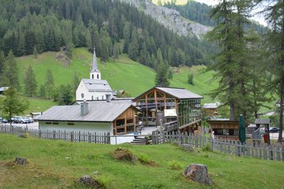 Norbert Fritz, Ausflugsgasthaus „Badl Alm“, Innervillgraten, 1999 – 2000