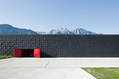 Lobende Erwähnung des Landes Tirol für Neues Bauen 2018: Sammlungs- und Forschungszentrum der Tiroler Landesmuseen, Hall in Tirol, 2014 – 2016 (Architektur: Franz&Sue)