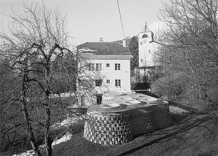 Grottenbad Flora