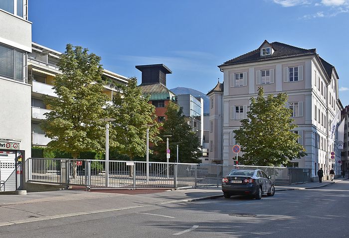 Reachabilty from Adamgasse