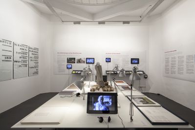 Ausstellung "20 jahre architektur und tirol" – Fotos von der anlässlich des 20-Jahr-Jubliläums im aut gezeigten Ausstellung "20 jahre architektur und tirol" (Bildnachweis: B&R)