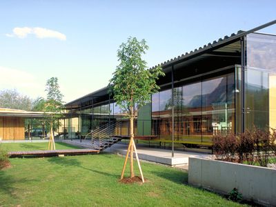 Auszeichnung des Landes Tirol für Neues Bauen 1996: Kindergarten, Erweiterung und Sanierung, Kematen, 1994-96 (Architektur: Erich Gutmorgeth)