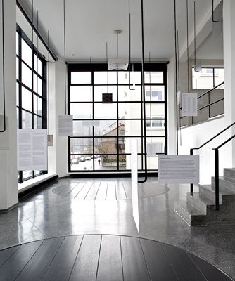Blick in die Ausstellung "Architektur in Wörtern"