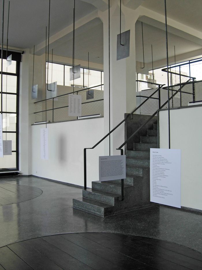 Blick in die Ausstellung im aut