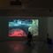 Blick in die Installation "head in a cloud" im aut – © Günter Richard Wett