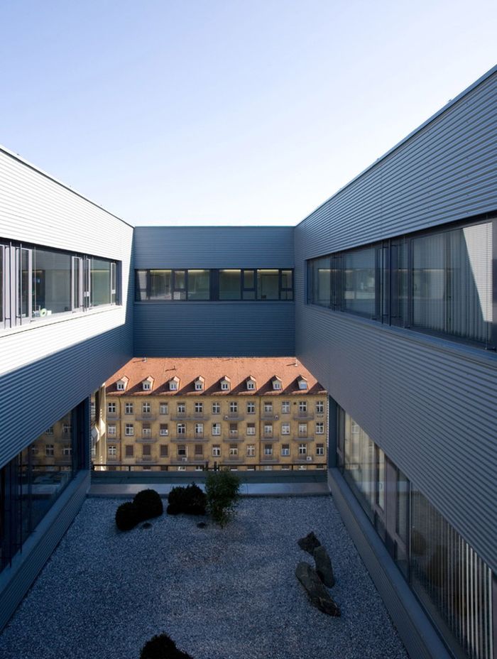 Aufstockung Frauen- und Kopfklinik, Innsbruck