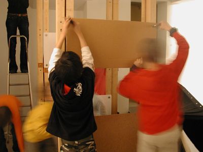 Fotos von Workshops und Exkursionen im Rahmen von "aut: kids"