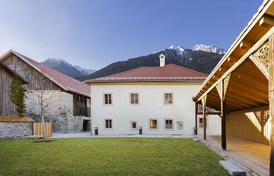 Rimml-Areal, Revitalisierung, Oberhofen, 2020 – 2023 (Architektur: U1architektur, Harald Kröpfl)