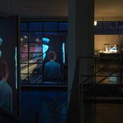 Blick in die Installation "intra space" im aut – © Günter Richard Wett
