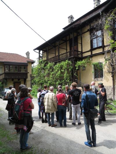 "Vom Buch zum Bierfass" - Ein Spaziergang zu ausgewählten Betrieben in Wilten Süd
