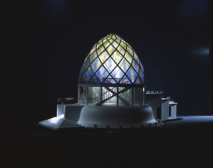 Arno Ebner und Alexander Gufler: Glashaus von Bruno Taut, Modell 1:20