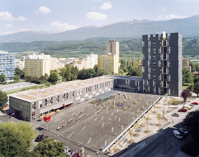 Anerkennung des Landes Tirol für Neues Bauen 2006: centrum.odorf, Innsbruck, 2003–2006 (Architektur: Froetscher Lichtenwagner)