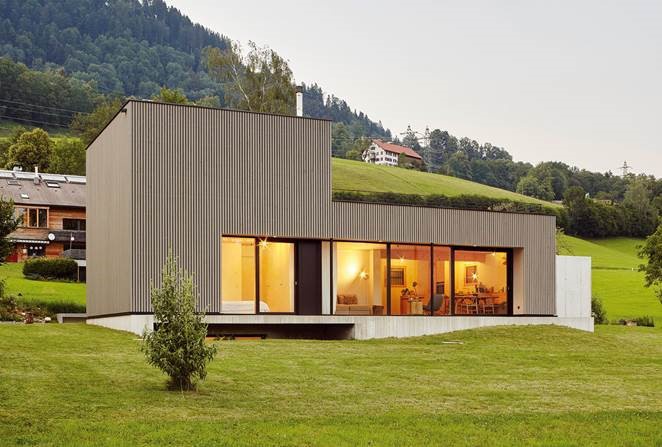 Einfamilienhaus Fluh